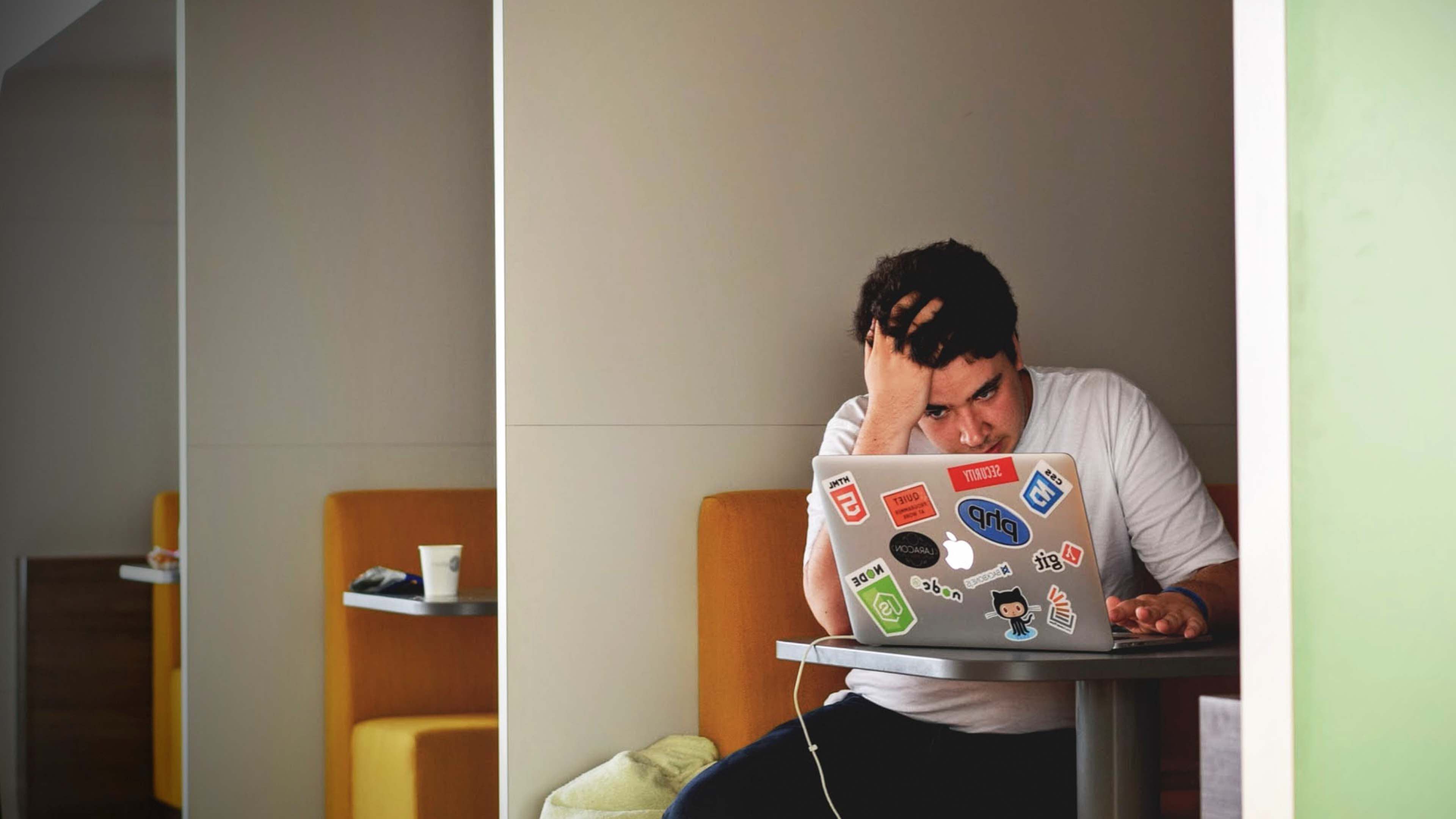 ¿Te Atoraste con el Pago Mínimo de tu Tarjeta Liverpool?