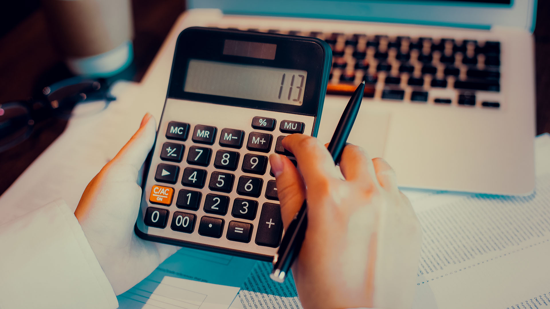 Así se calculan los intereses de tarjeta de crédito