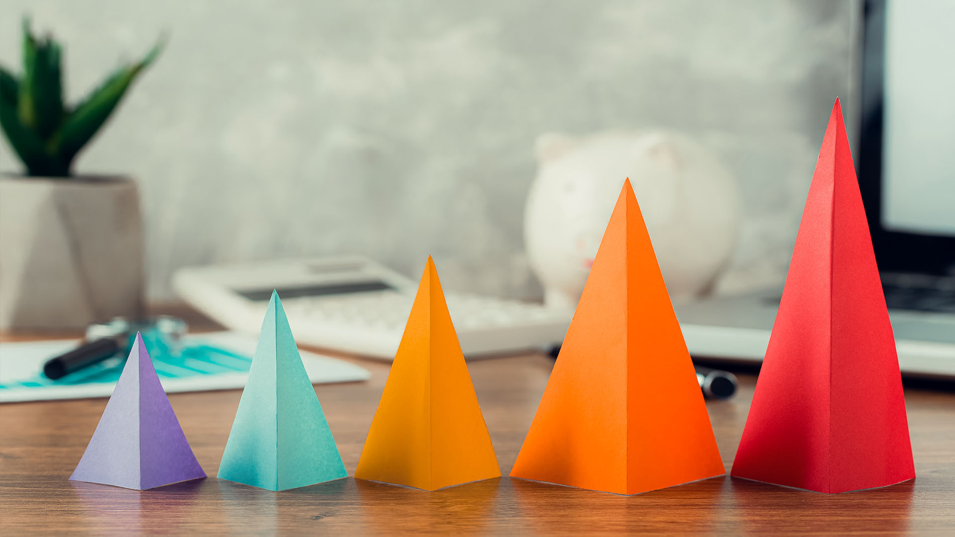 ¿Cómo Funcionan las Pirámides de Dinero?